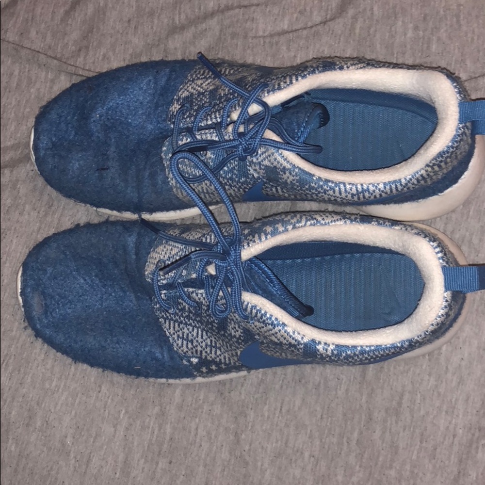 Roshe shoes